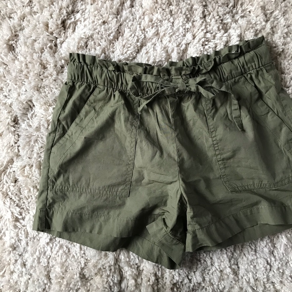 Green Tie Shorts